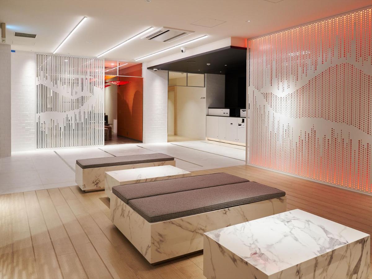 Henn Na Hotel Komatsu Ekimae ภายนอก รูปภาพ