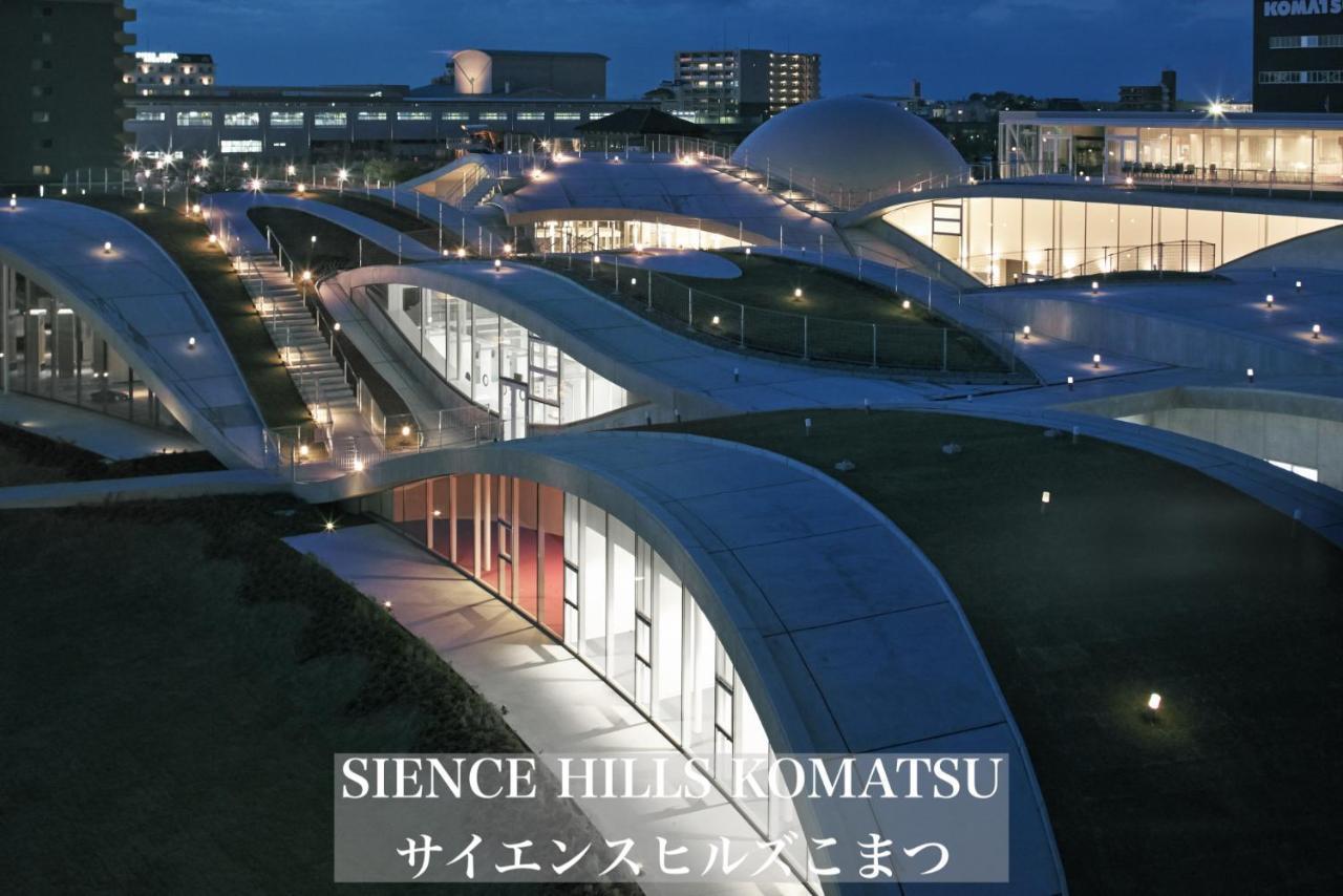 Henn Na Hotel Komatsu Ekimae ภายนอก รูปภาพ